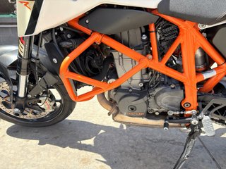 KTM 690 Duke R Naranja/Blanca