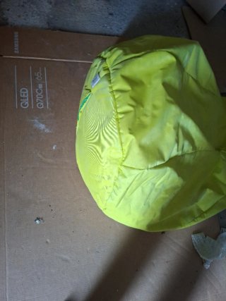Puf tela amarillo
