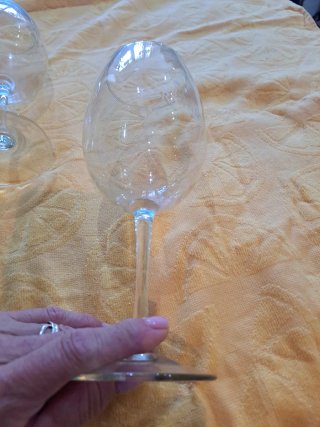Calice di vino in cristallo della Cantina Viña Herminia