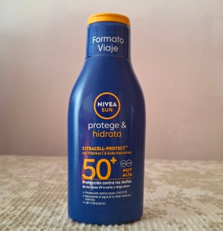 Lote Protectores Solares SPF50 + gel aloe NUEVOS