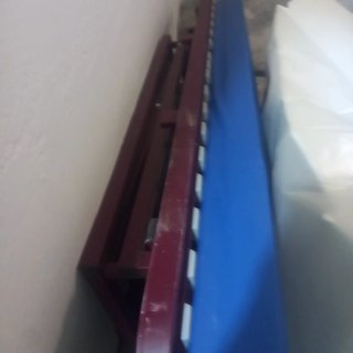 Cama articulada para mayores o incapacitados