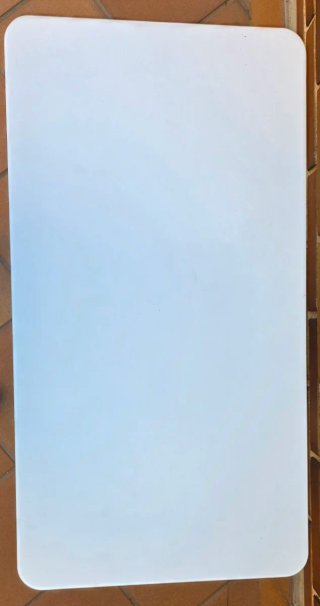 Mesa auxiliar blanca regulable