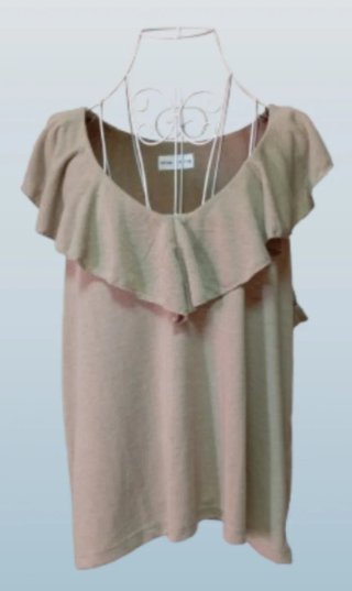 Blusa de verano con volantes