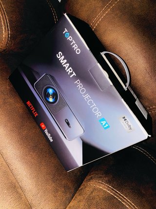 Proyector TOPTR0 A1 4K Smart System Dolby Audio