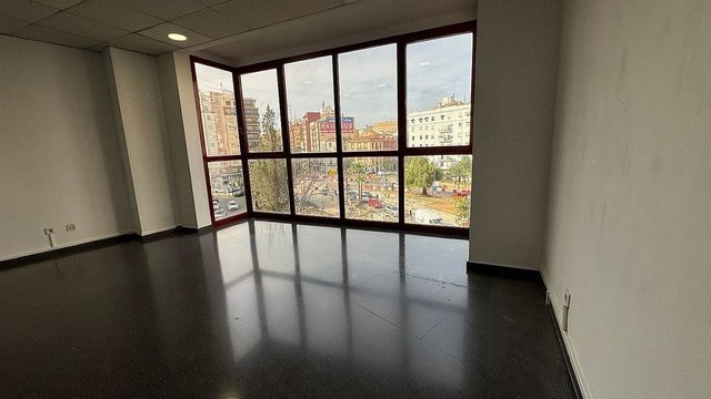 Oficina en alquiler en Patraix en Valencia - Imagen 2