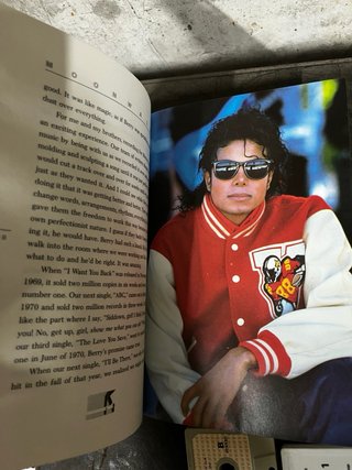Lote Michael Jackson: Libros, Cassettes y Programa