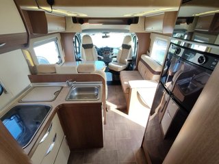 Autocaravana Burstner Ixeo plus it 724