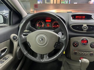 Renault Clio PRIVILEGE 1.6 16V AUTO 2007