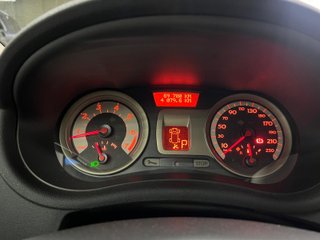 Renault Clio PRIVILEGE 1.6 16V AUTO 2007