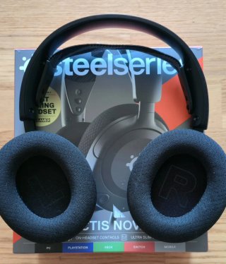 Steelseries Arctis Nova 1 Auriculares Gaming
