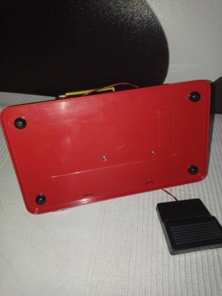 Máquina de coser Román años 80
