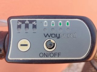 Bicicleta Eléctrica Wayscral(No funciona  bateria)