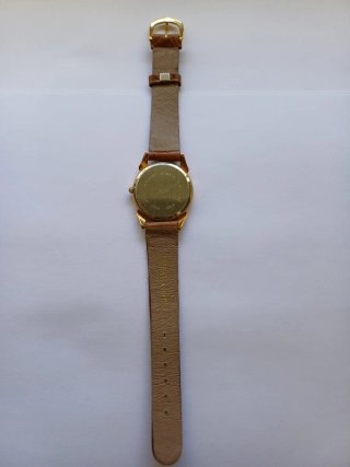 Reloj Shorai 2000 Cuarzo Dorado Marrón