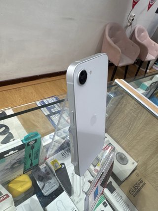 iPhone 16e 128GB batería 100% Usado 18 ‏Día
