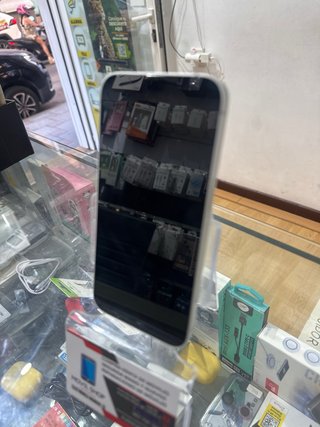iPhone 16e 128GB batería 100% Usado 18 ‏Día