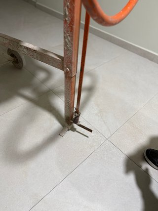 Hormigonera Naranja