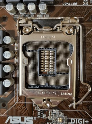 ASUS Z87-A ATX Scheda Madre Socket Intel 1150