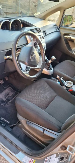 Toyota Verso 2010