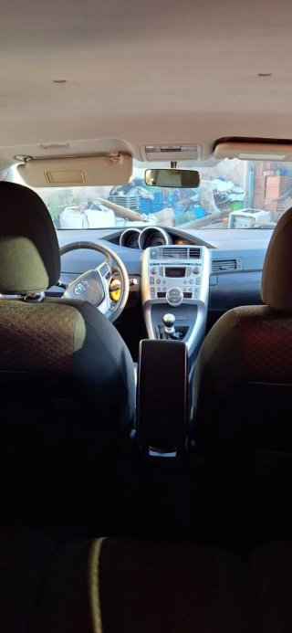 Toyota Verso 2010