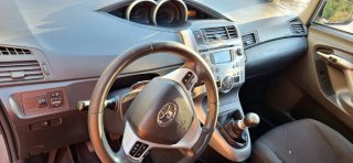 Toyota Verso 2010