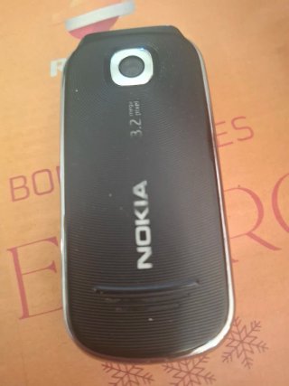 Teléfono Móvil Nokia 7230 Plata