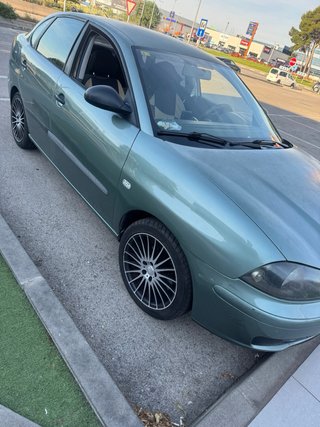 SEAT Cordoba 2004