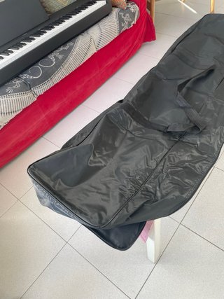 Piano Yamaha P-145