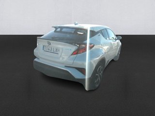 Toyota C-HR 1.8 125H Advance 90 kW (122 CV)