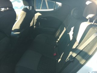 Toyota C-HR 1.8 125H Advance 90 kW (122 CV)