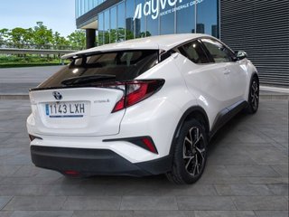 Toyota C-HR 1.8 125H Advance 90 kW (122 CV)