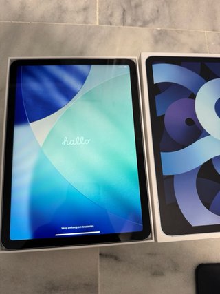 iPad Air 4 (64GB)WiFi + Caja y Accesorios Original