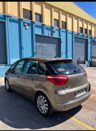 Citroen C4 Picasso  POCOS KMS CON PEGATINA OCASIÓN