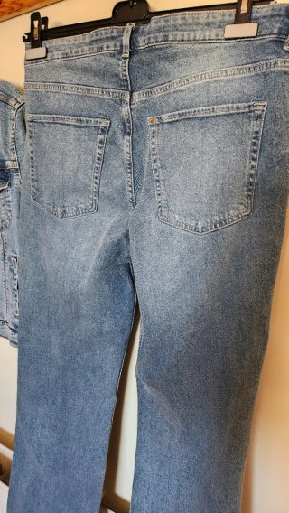 Rebajados !! Pantalones vaqueros campana