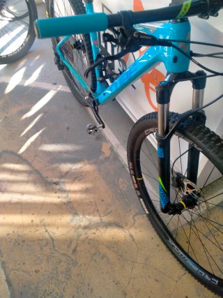 BICICLETA CUBE
