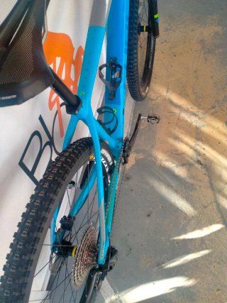 BICICLETA CUBE