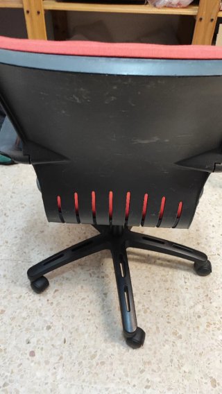 Silla de oficina giratoria con ruedas