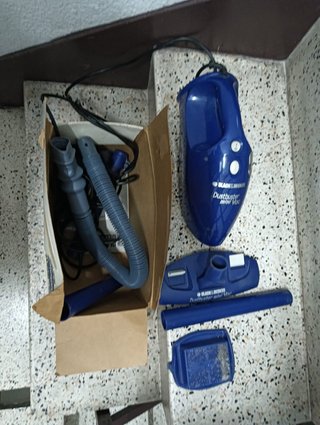 Aspiradora Portátil Black & Decker Dustbuster