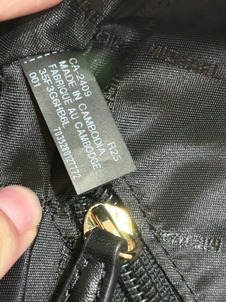 Mochila Michael Kors Sheila Negra