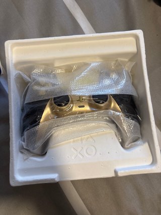 Mando DualSense PS5 Negro y Dorado