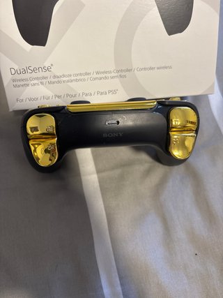 Mando DualSense PS5 Negro y Dorado