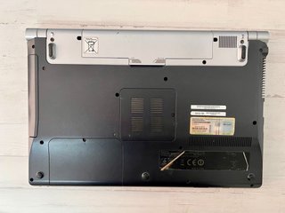 Lote 4 Portátiles Acer, Sony, Toshiba y Airis