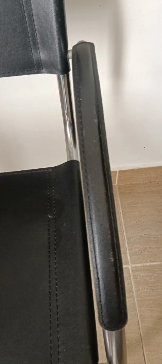 Urge vender Sillón Cantilever Bauhaus Cuero Negro