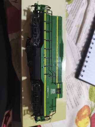 Locomotora Diésel H0 DB 326 243-3