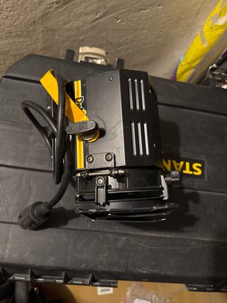 Focos Fresnel PROLUX DTW-650W y 300