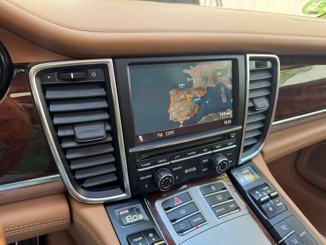 Porsche Panamera 4S 294 kW (400 CV)
