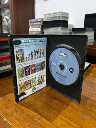 Los Sims 2 Megaluxe PC DVD