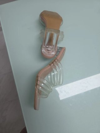 Sandalias tacón SHOWPO transparentes beige/rosa