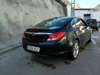 Opel Insignia 2011