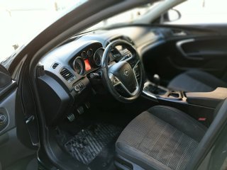 Opel Insignia 2011