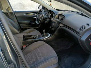 Opel Insignia 2011